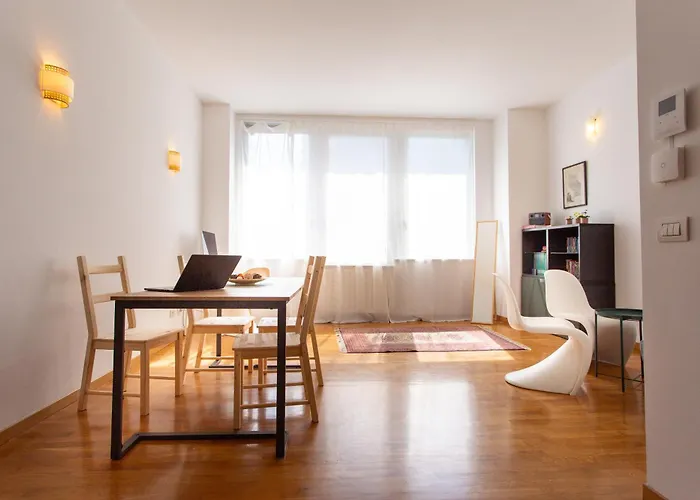 Columpio Milan Isola Rooms And Apartment